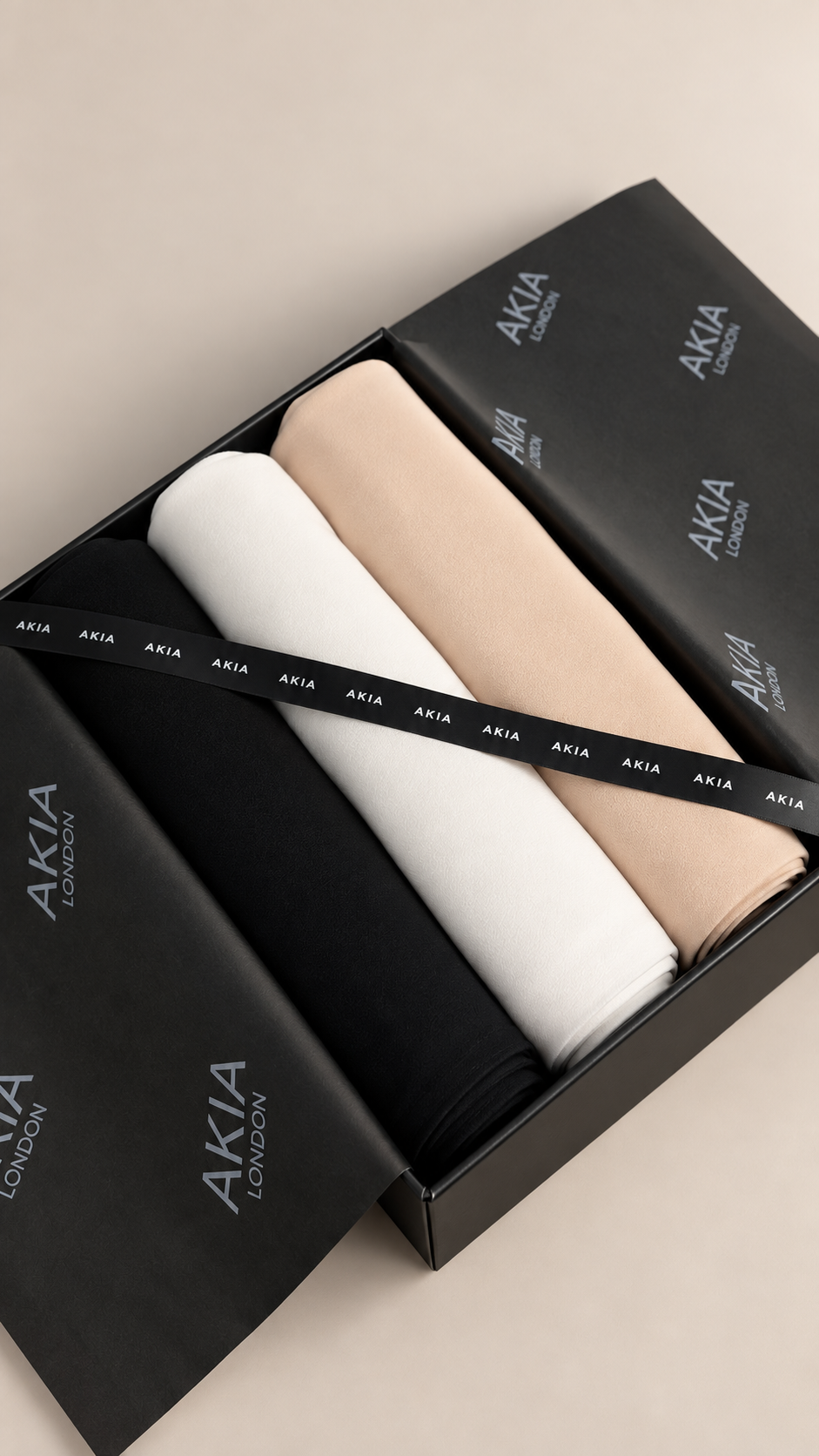 Classic Contrast Set