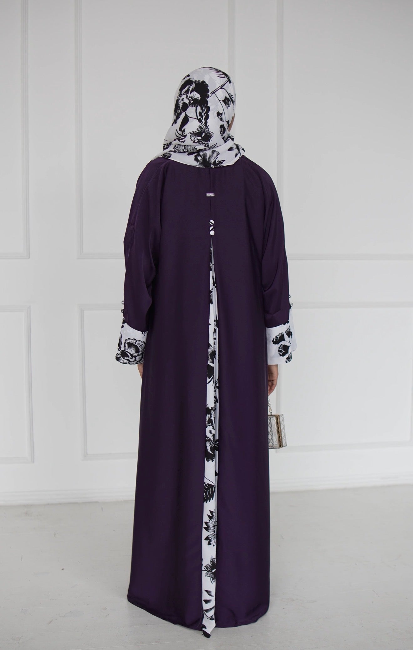 Mulberry Bloom Abaya