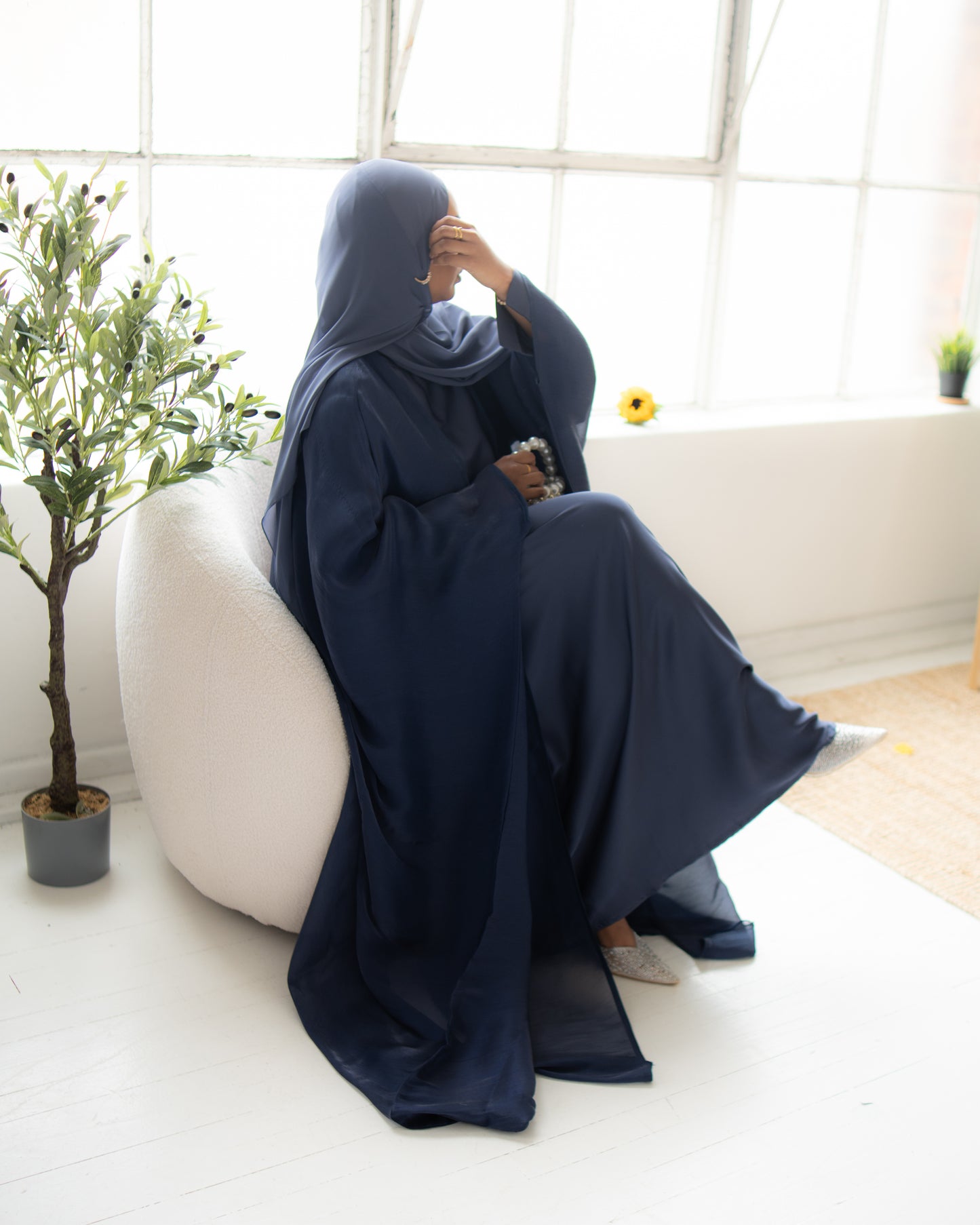Ethereal Abaya in Sapphire Blue