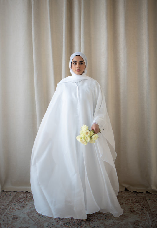 Ethereal Abaya in White Pearl