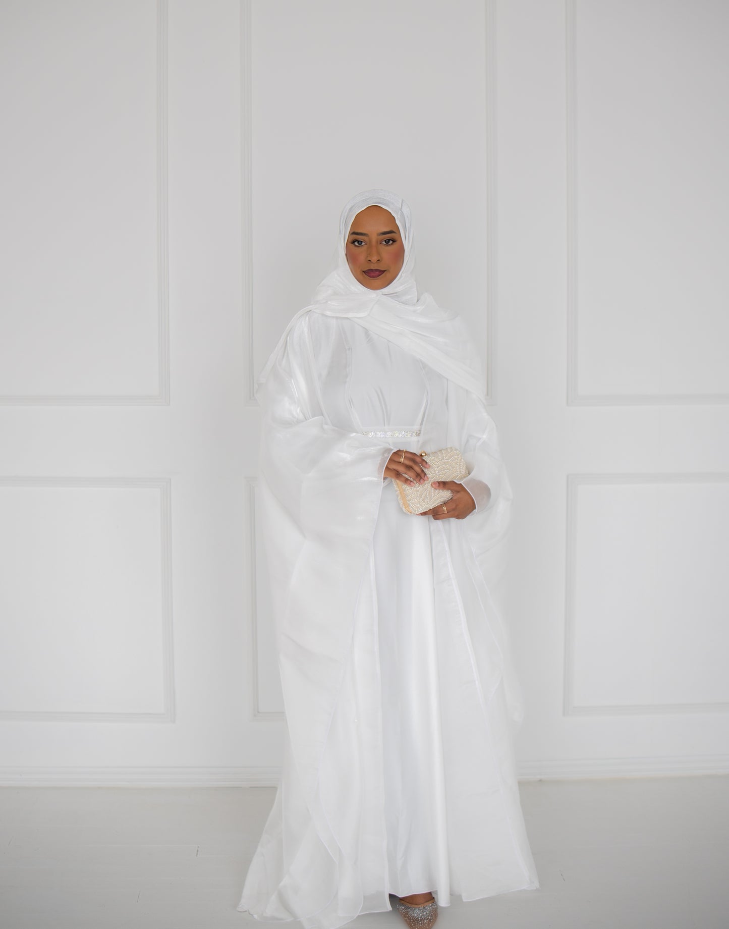 Ethereal Abaya in White Pearl