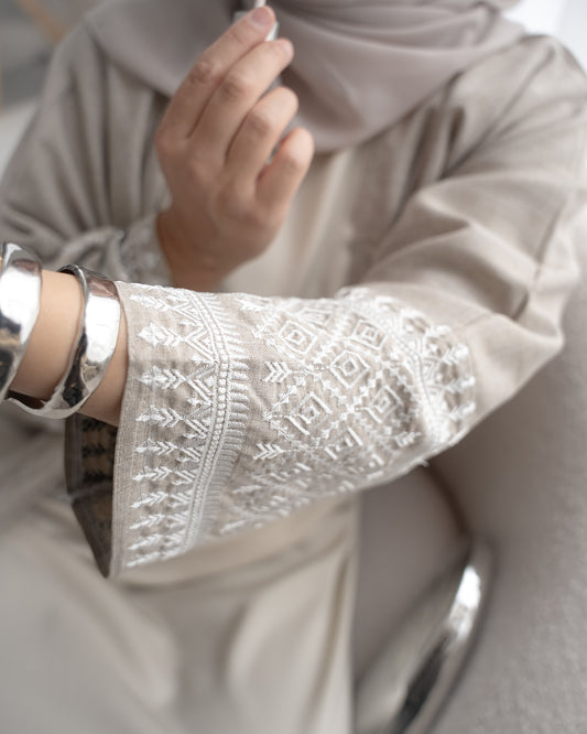 Ivory Thread Abaya